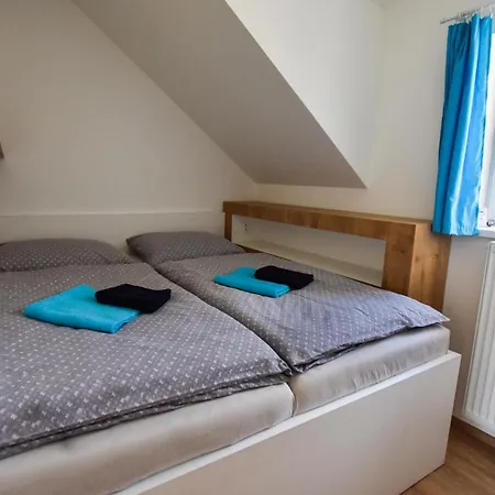Apartman Na Horach V Prichovicich 公寓